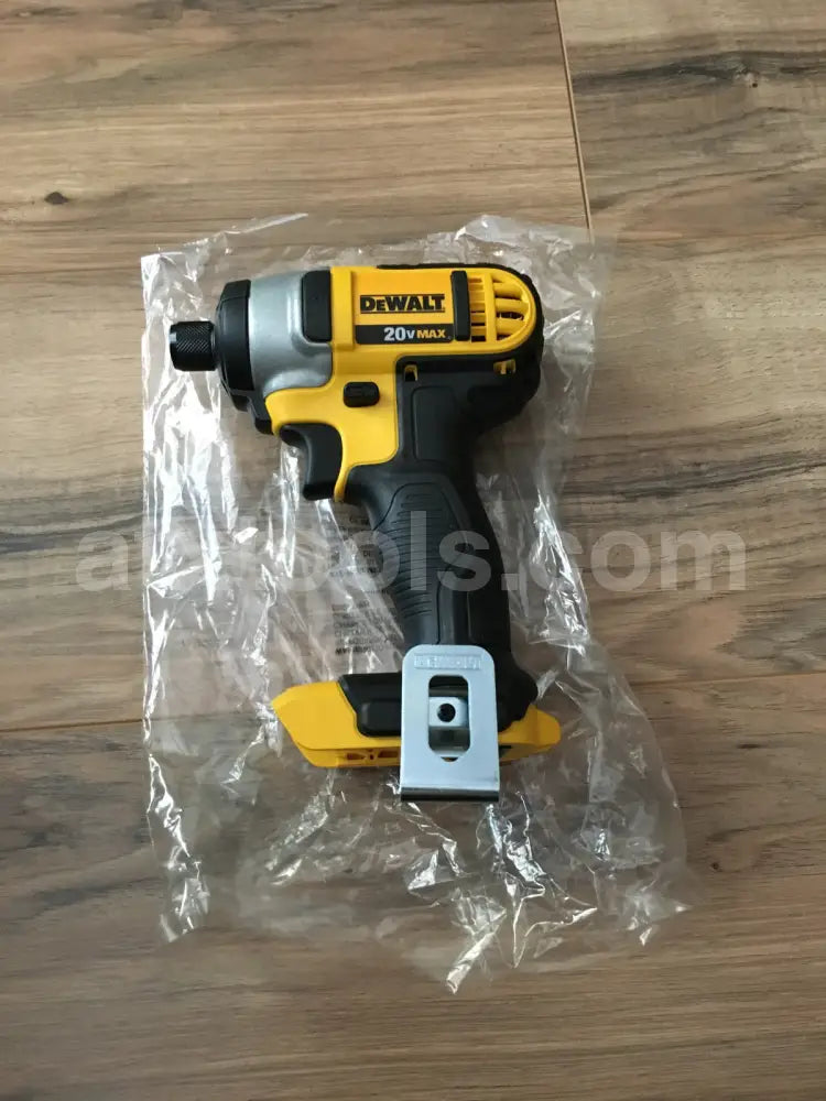 New Dewalt 20v 1/4 Impact Driver (DCF885 - Tool Only)