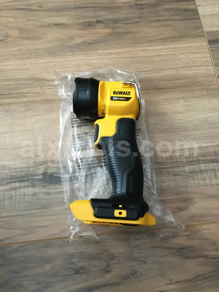 NEW Dewalt 20v LED Worklight Light (Model# DCL040)