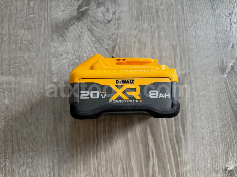 New Dewalt Powerpack/Powerstack 8.0 AH XR Battery (DCB2108)