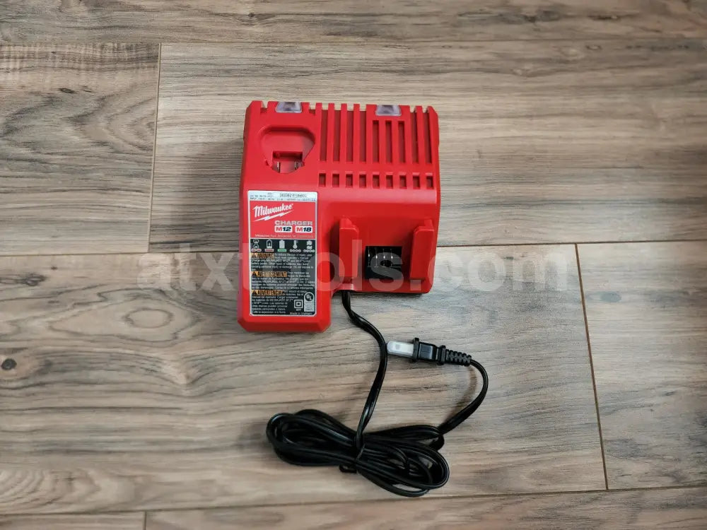 New Milwaukee M12 / M18 Battery Charger (12v or 18v Volt)