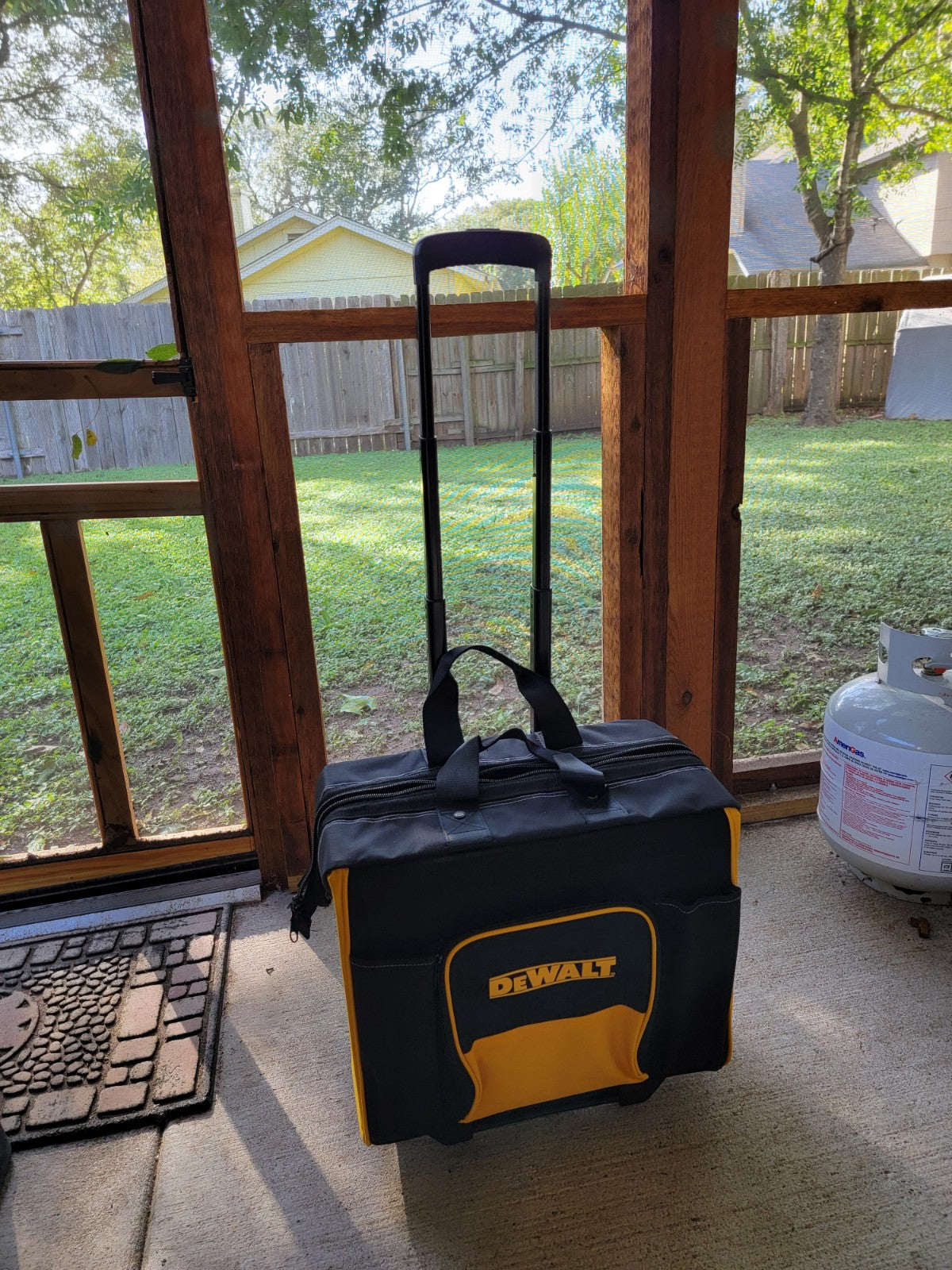 NEW Large DeWalt Contractor Rolling Tool Bag - 18" x 12" x 18"