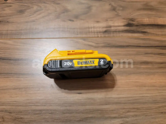 Brand New Dewalt 20v Volt Battery 2 AH (DCB203)