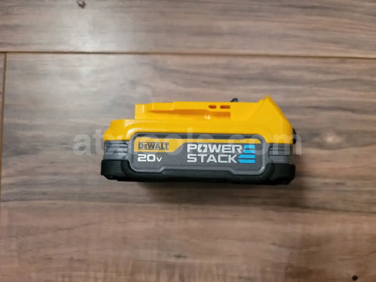 Brand New Dewalt 20v Volt POWERSTACK Battery (DCBP034)