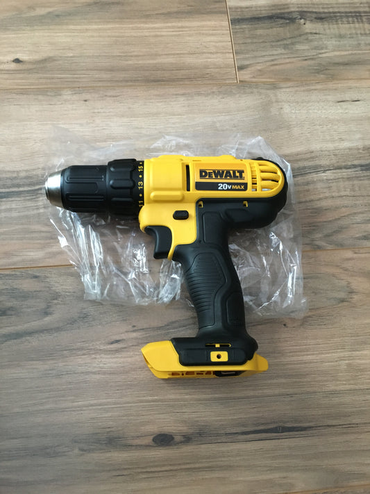 NEW Dewalt 20v Volt 1/2-in Drill / Driver (DCD771)