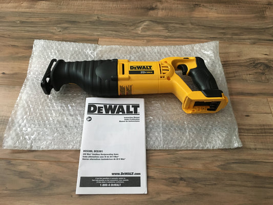 NEW Dewalt 20v Volt Reciprocating Saw Sawzall (DCS381)