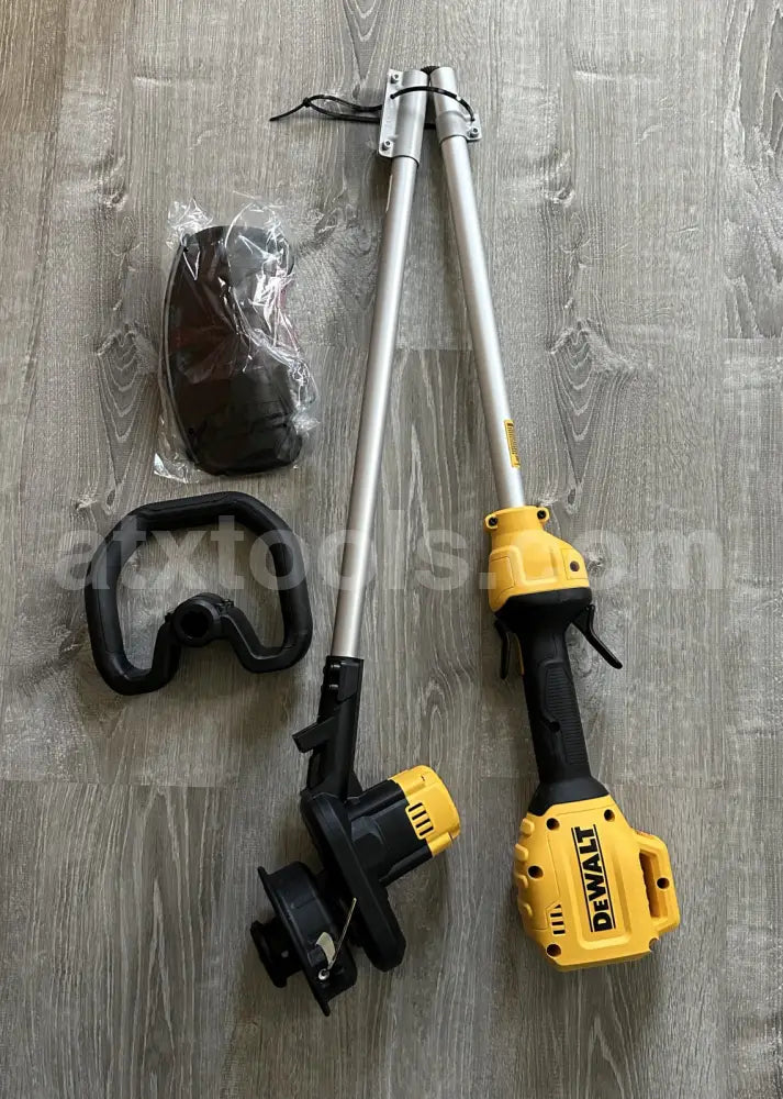 New DEWALT 20v String Trimmer (Tool only - DCST925 - Weed Eater - Edger)