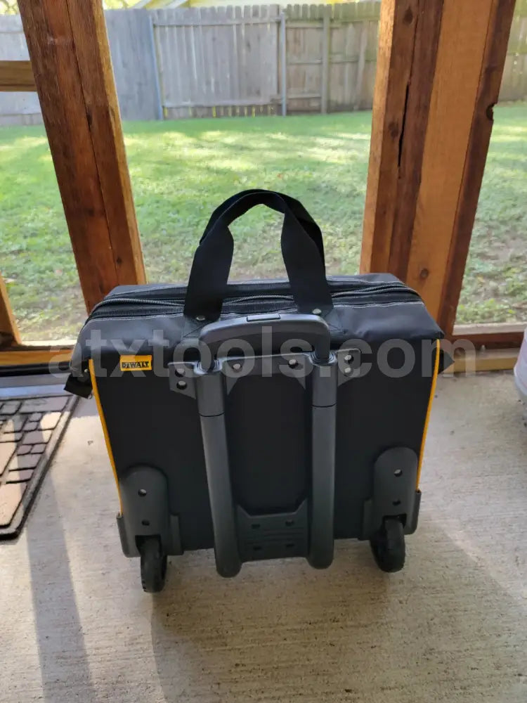 New Dewalt Large Rolling Heavy Duty Tool Bag / Box With Telescoping Handle