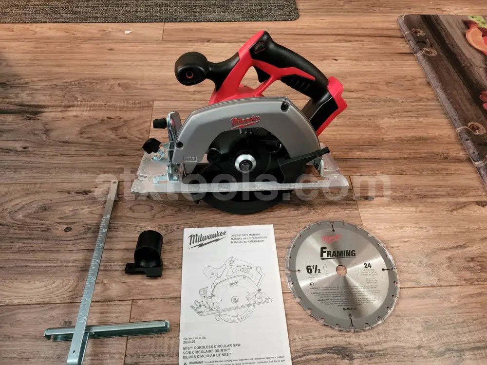 NEW Milwaukee M18 6-1/2’’ Circular Saw (Tool Only - 2630-20)